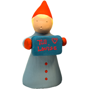 Tomteflicka med namnad julklapp